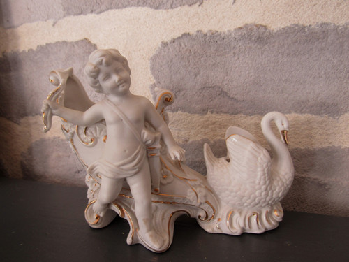 Ancien biscuit vide - vide,